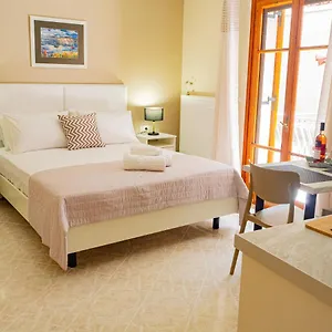 dina-studio-argostoli-1.kefaloniahotels.net/